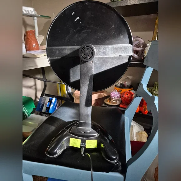 Vintage Radio Shack Rabbit Tanaka Spining LED Disc - Picture 6 of 7